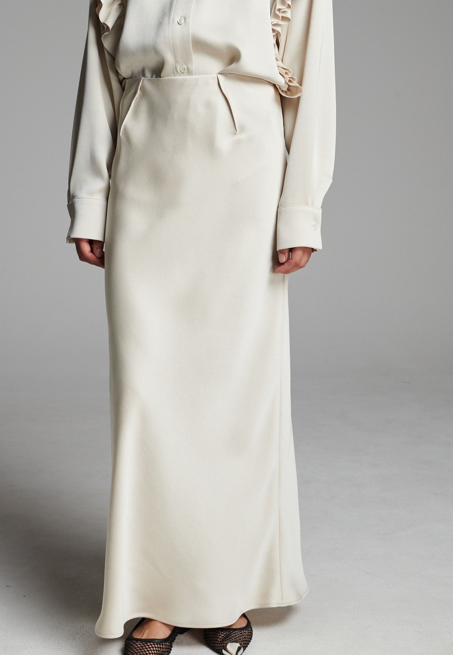 Base Flowy Skirt Butter