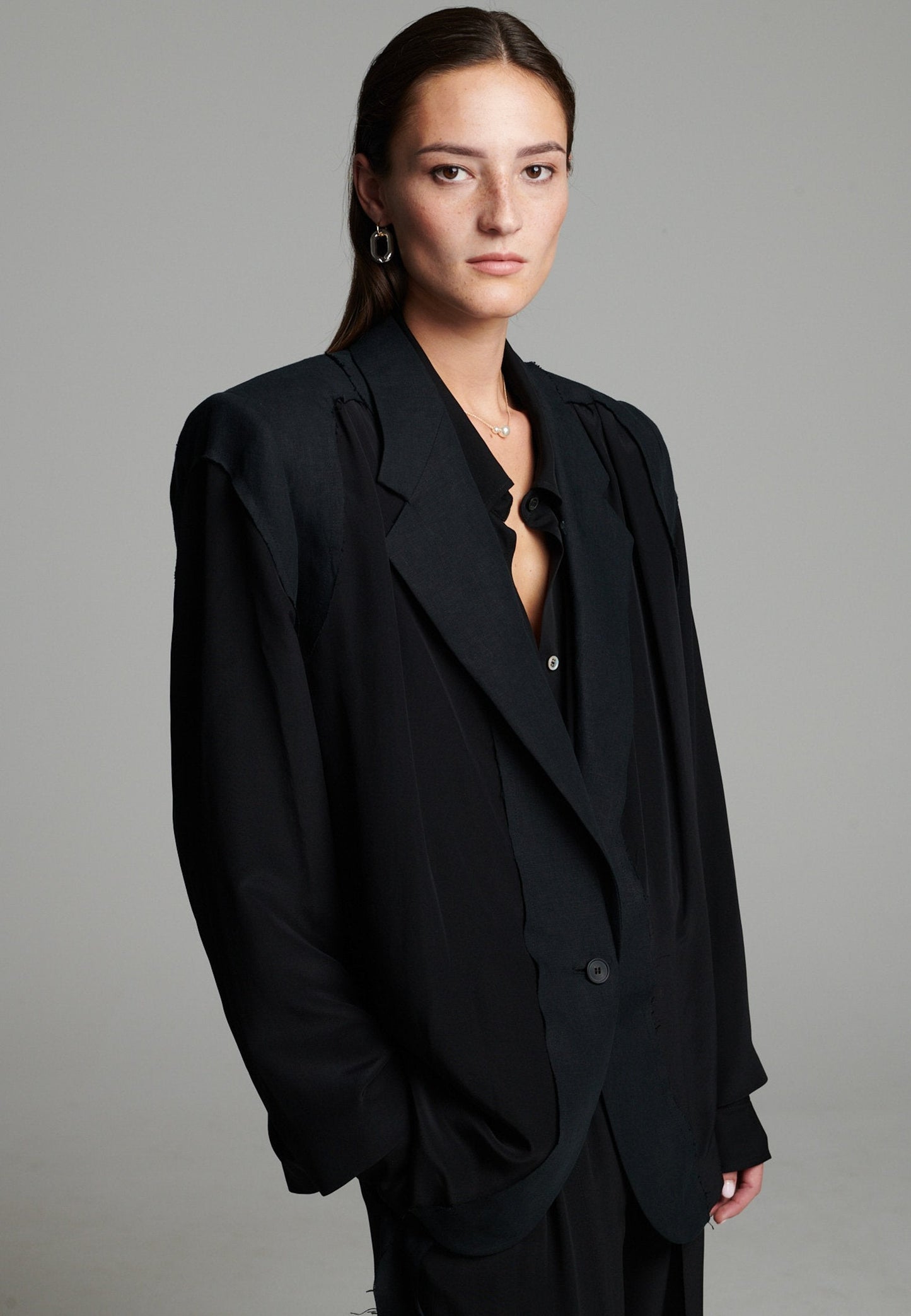Cutted Blazer Black
