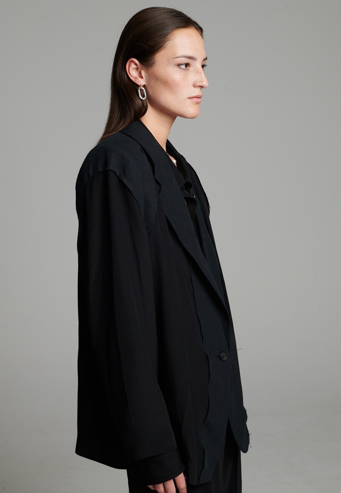 Cutted Blazer Black